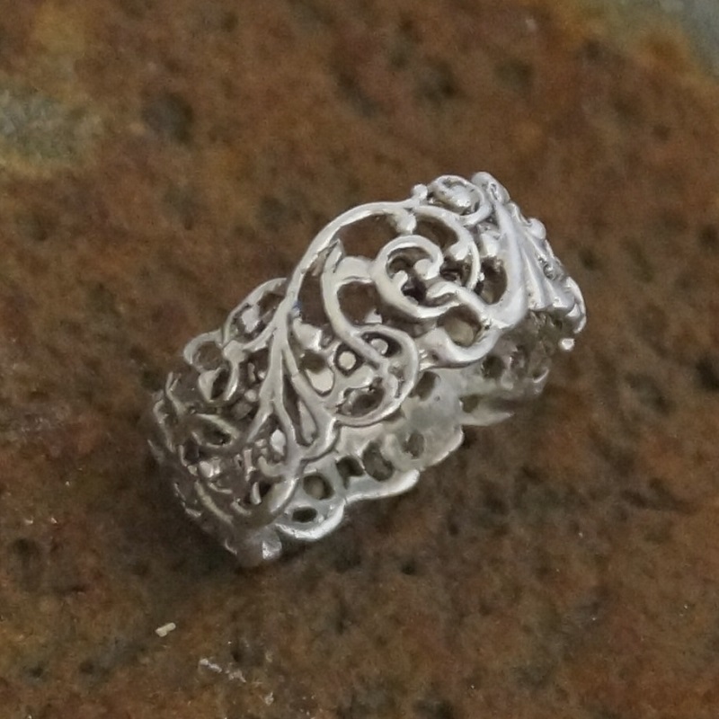 925 Sterling Silver Filigree Ring  Size P Exquisite 